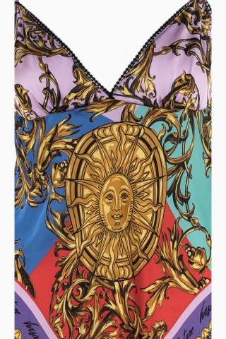 DAS T-SHIRT DER VERSACE-FRAUEN