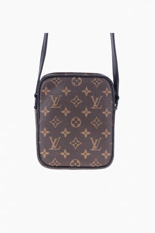 LOUIS VUITTON MEN'S BAG CHRISTOPHER WEARABLE WALLET