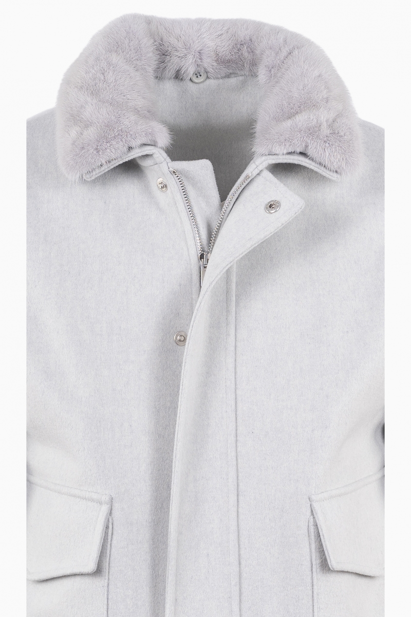 CHAQUETA FABRICADA EN ITALIA PIEL SINTÉTICA LORO PIANA