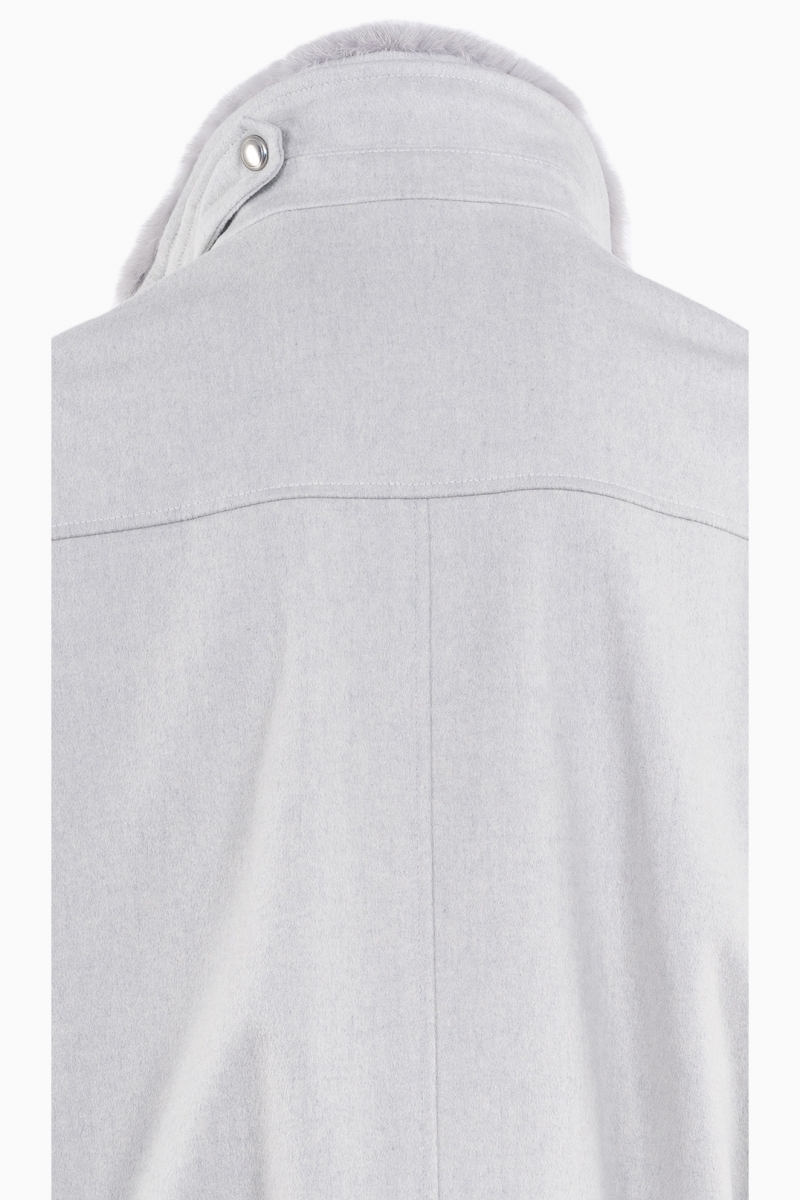 CHAQUETA FABRICADA EN ITALIA PIEL SINTÉTICA LORO PIANA