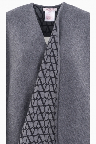 VALENTINO GARAVANI DAMEN-SCHAL MIT FRANSEN