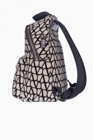 RUCSAC BARBATI VALENTINO GARAVANI VLOGO