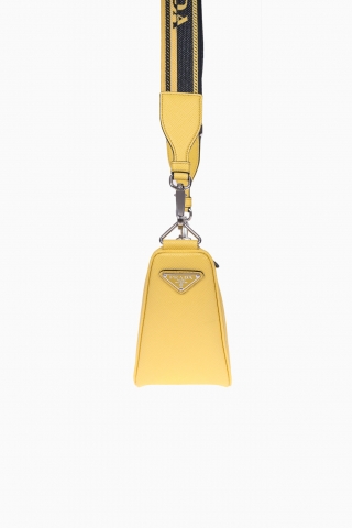 PRADA DAMEN-SAFIANO-DREIECKSTASCHE