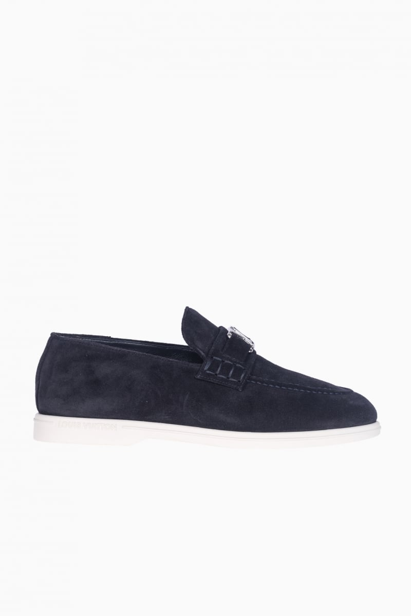 LOUIS VUITTON MEN'S ESTATE LOAFER