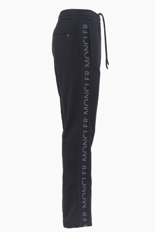 MONCLER TRAININGSHOSE MIT LOGO-PRINT FÜR HERREN