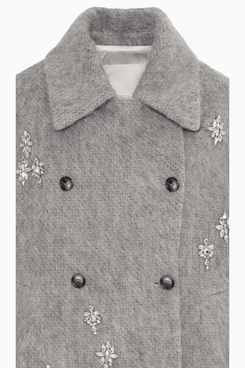 BEATRICE.B DAMENJACKE