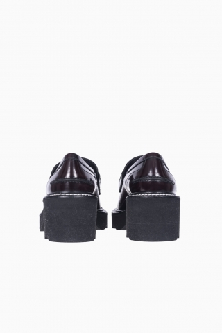 LOAFER DAMA LOUIS VUITTON BEAUBOURG