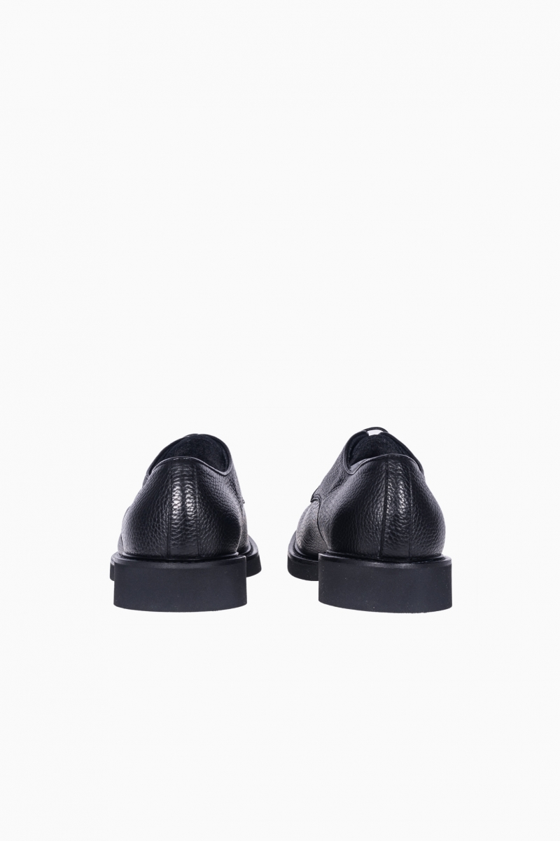 ZAPATOS HOMBRE DOUCAL`S