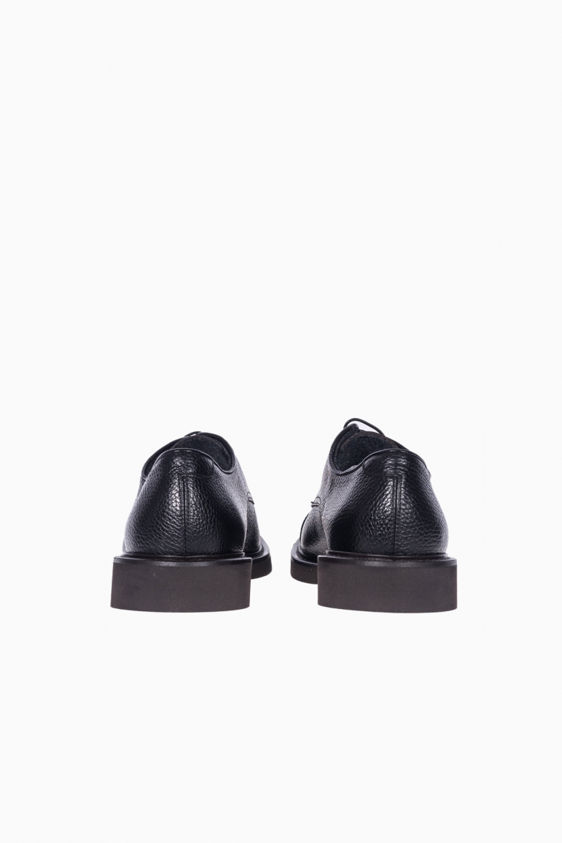 ZAPATOS HOMBRE DOUCAL`S