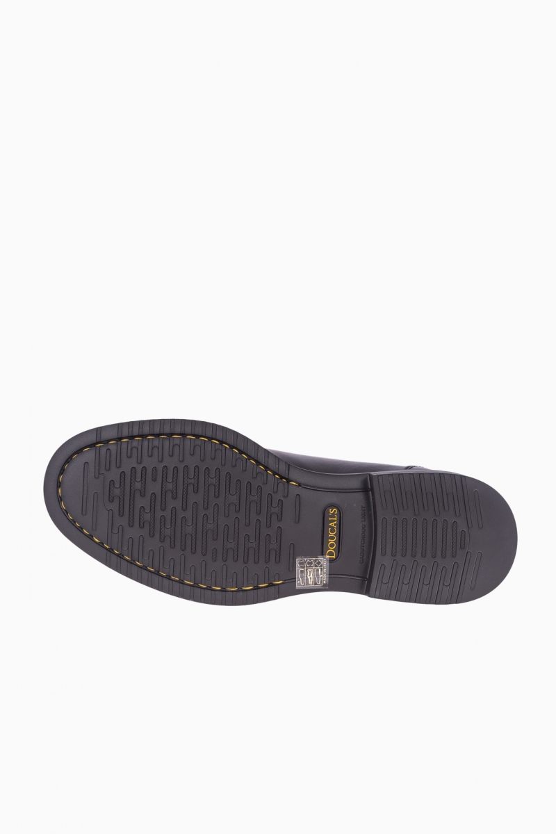 ZAPATOS HOMBRE DOUCAL`S
