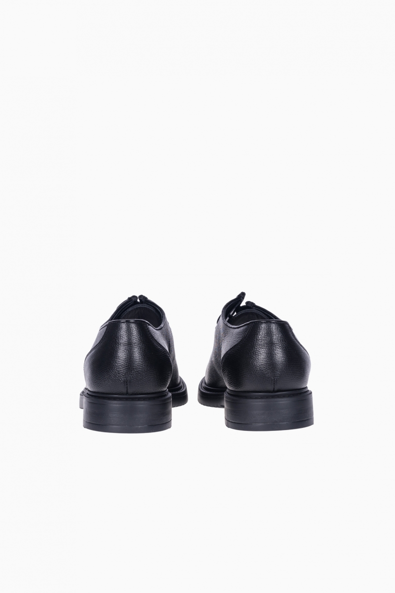 ZAPATOS HOMBRE DOUCAL`S