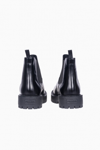 PRADA HERREN LOGO PLAQUE KAMPFSTIEFEL